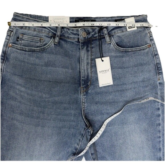 Judy Blue High Waist Boyfriend Jeans Women’s 15/32 Light Wash Cuffed Stretch NWT - Picture 6 of 9